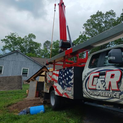 cr-pump-service-truck-well
